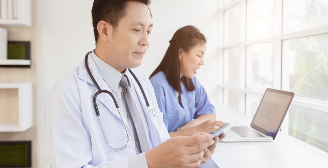 Doctor trying to identify musculoskeletal disorders with x-rays