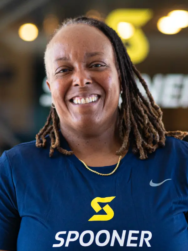 Stefanie Reid headshot