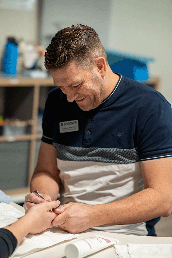 HandTherapy_Ty Hand therapist treating a patient.