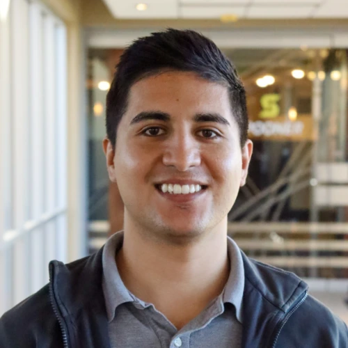 out-Leonel Ortiz_500 Leonel Ortiz Headshot