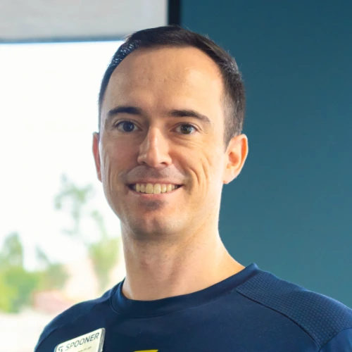 Derreck Debenedetto headshot