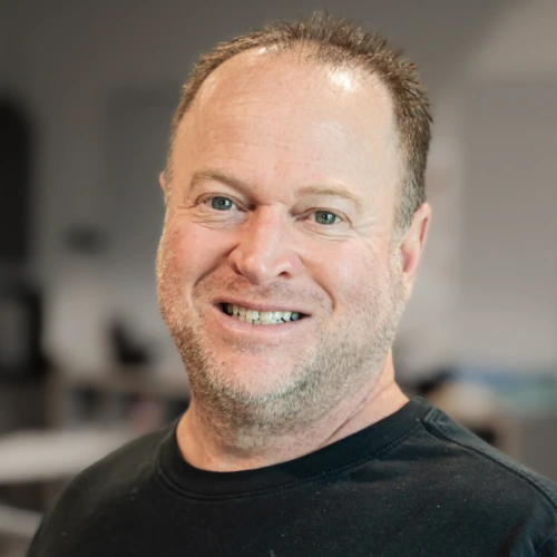 Mark Rhodey headshot