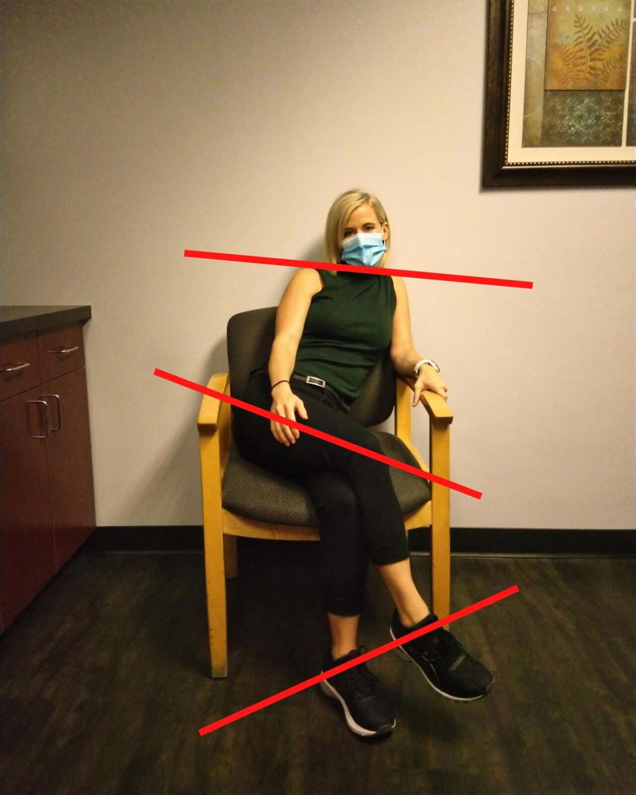 Bad posture - leaning with crossed legs