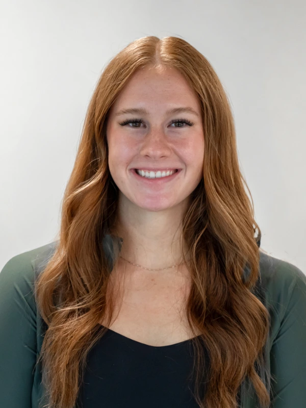 Abigail McElroy 3×4 Abigail McElroy headshot