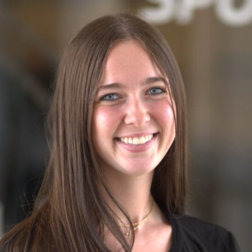 Allyson Landry headshot