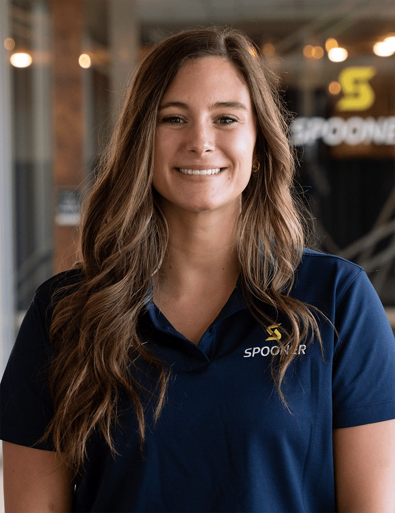 JANETTE KUHNS Headshot