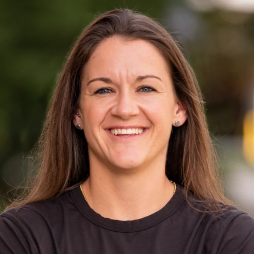 Molly Binetti_v2.jpg Molly Binetti Headshot