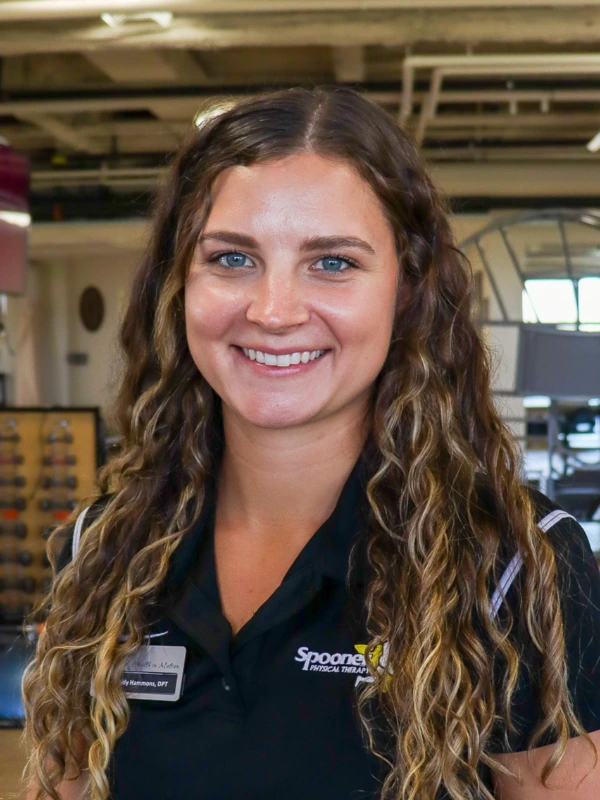 Cassidy Hammons headshot