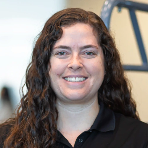 Amy Schallett headshot