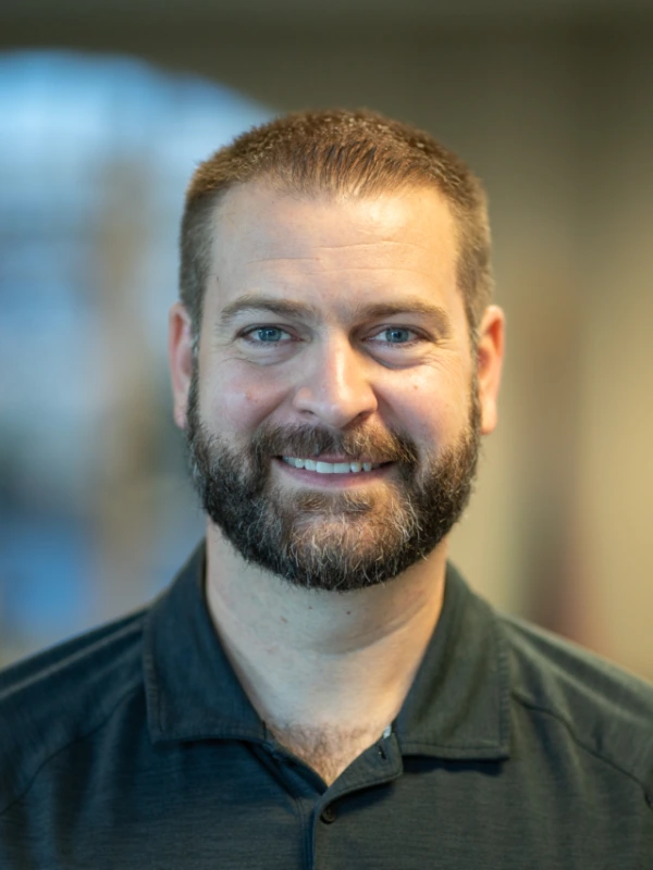 Nick Sutton 3×4 Nicholas Sutton headshot