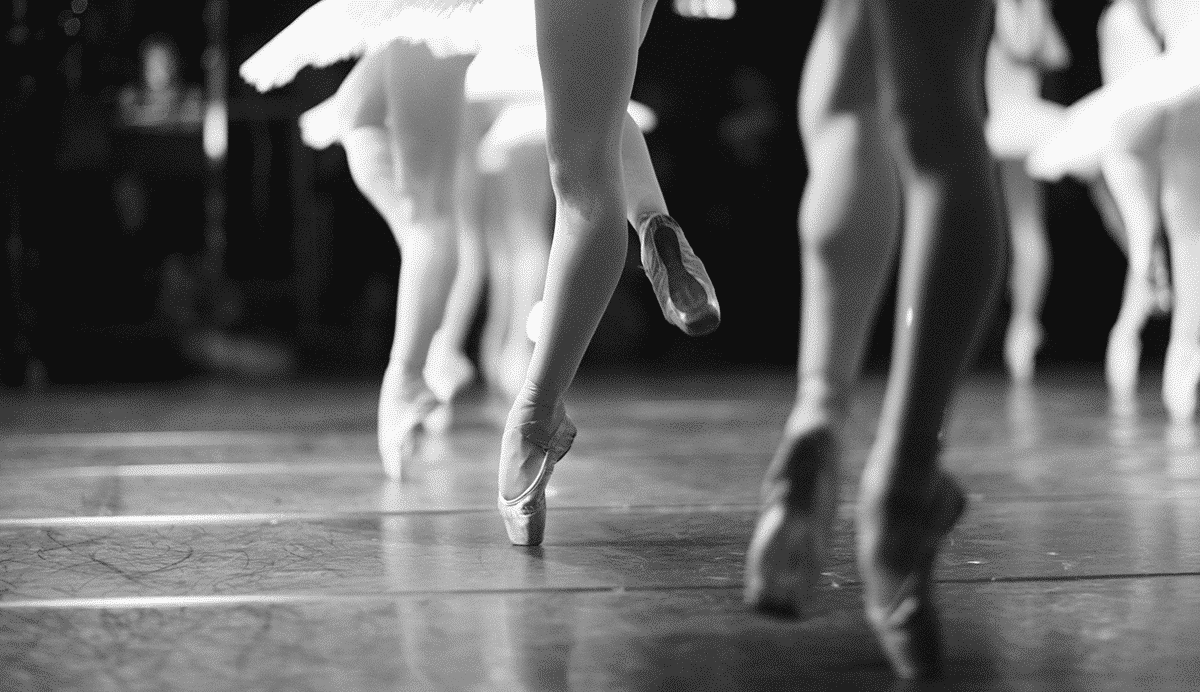 Pointe, Ballet, Pre-Pointe, ballet dancers on stage