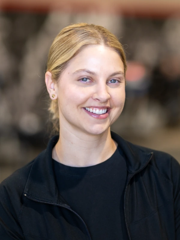 Rachel Schneider headshot