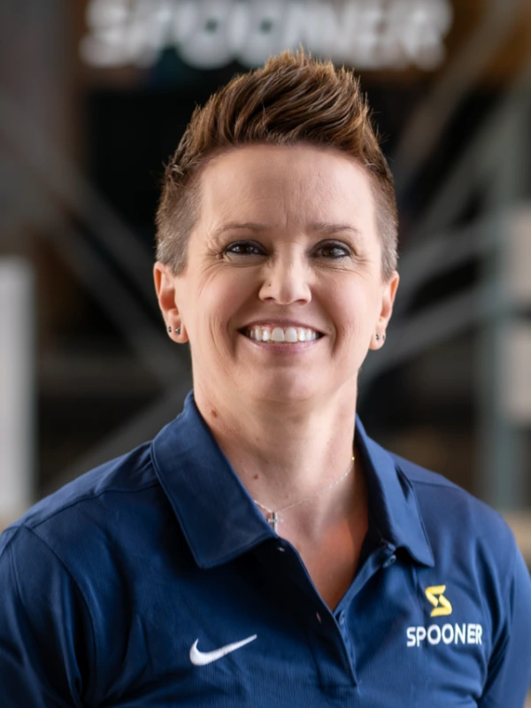 Sarah Thompson headshot